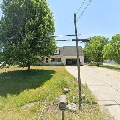 1991 Smith Rd, Temperance, MI 48182