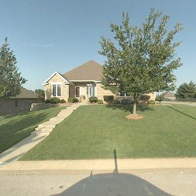 1998 S Chapel Dr, Springfield, MO 65809