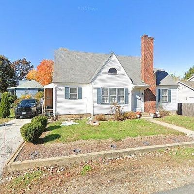 20 Coaker Ave, Hooksett, NH 03106