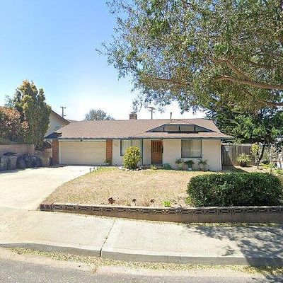 201 Amherst Pl, Lompoc, CA 93436