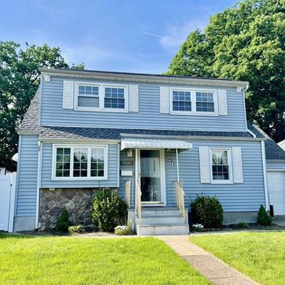 201 Wilson St, Saddle Brook, NJ 07663