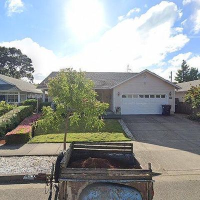 2017 Anthony Way, Eugene, OR 97404