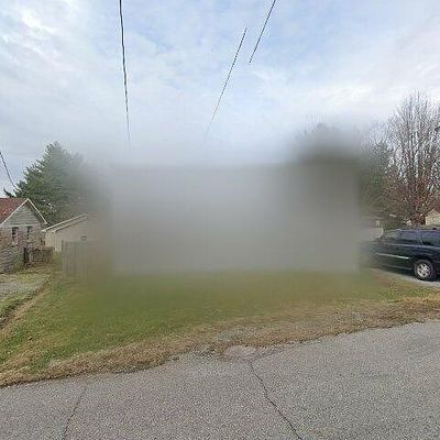 202 Marshall Ave, Salem, IN 47167