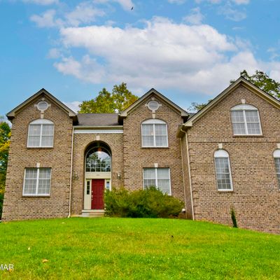 202 Saddle Creek Dr, Mount Bethel, PA 18343