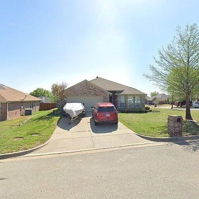 202 Wellington Trl, Weatherford, TX 76085