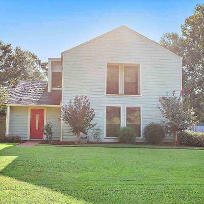 204 Pebble Brook Dr, Clinton, MS 39056