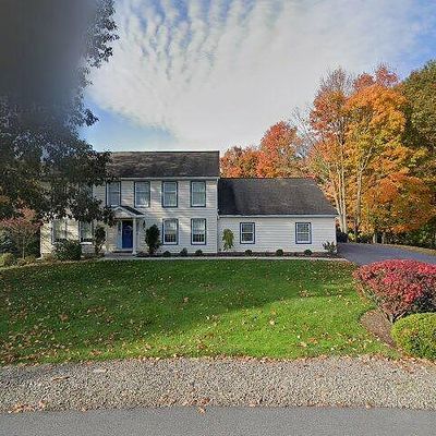 205 Stoney Creek Rd, South Abington Township, PA 18411