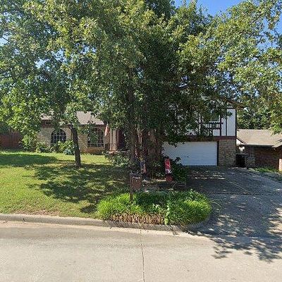 209 Chaucer Crescent St, Oklahoma City, OK 73130