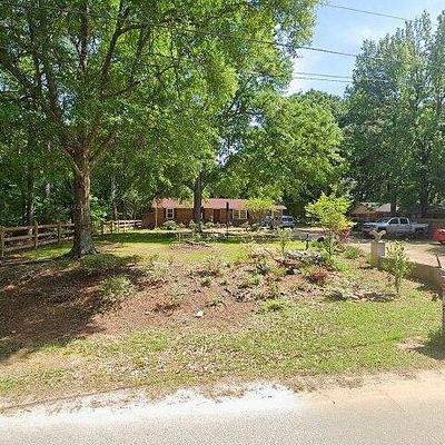 209 Peachtree St, Colbert, GA 30628