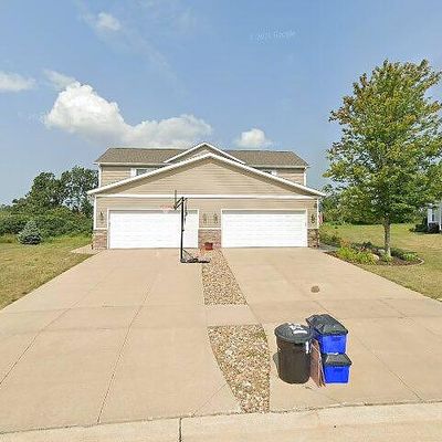 1720 Hunters Creek Way, Marion, IA 52302