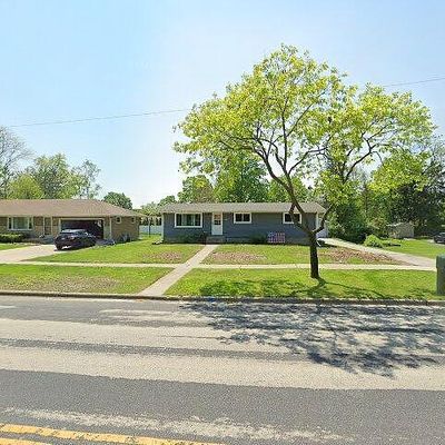 1725 Park Ave, West Bend, WI 53090