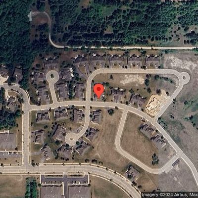 1729 Woodland Way, Slinger, WI 53086