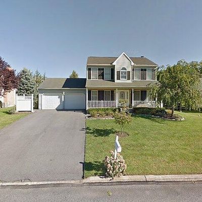 173 Kingsbury Ct, Nazareth, PA 18064