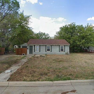 1733 Glenn Dr, Blue Mound, TX 76131