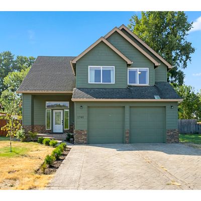 1746 Lewis River Rd, Woodland, WA 98674