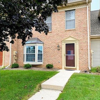 175 Crown Pointe Dr, York, PA 17402