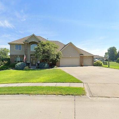 17514 Riviera Dr, Omaha, NE 68136