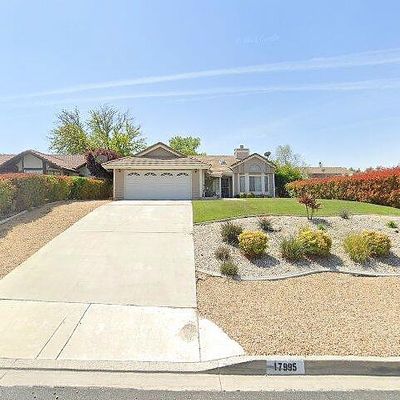 17995 Pebble Beach Dr, Victorville, CA 92395