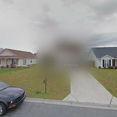 18 Lagan Ln, Port Wentworth, GA 31407