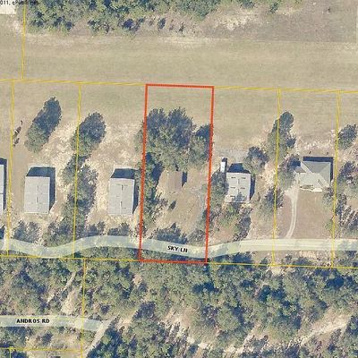 18 Sky Ln, Holt, FL 32564