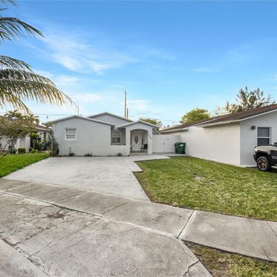 18040 Nw 36 Th Ave, Miami Gardens, FL 33056