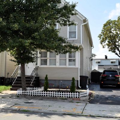 181 Pershing Ave, Carteret, NJ 07008