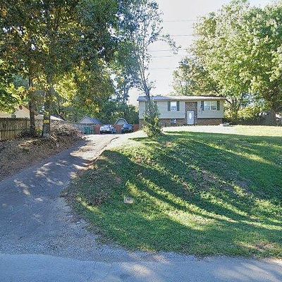 1811 Highland Rd, Maryville, TN 37801