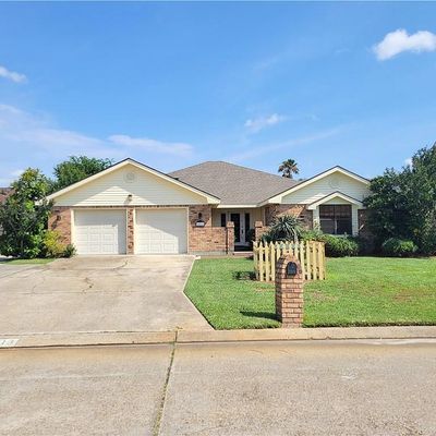 1813 Lake Salvador Dr, Harvey, LA 70058