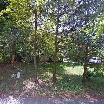 185 Fairview Ln, Clarksville, TN 37040