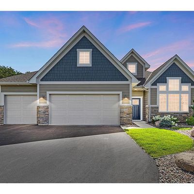 1860 Hinsdale Cir, Hudson, WI 54016