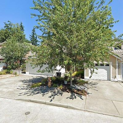 1863 Sakai Village Loop Ne, Bainbridge Island, WA 98110