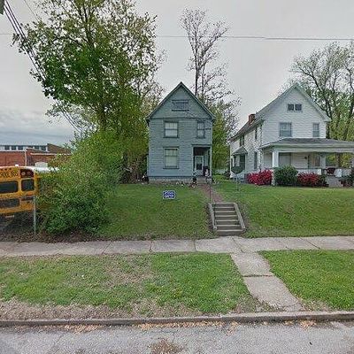 1872 Hampshire St, Quincy, IL 62301