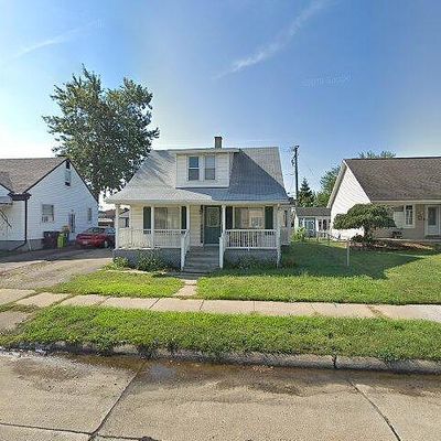 18874 Birmingham St, Roseville, MI 48066