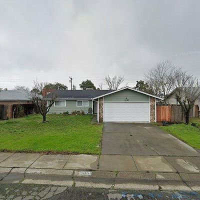 1890 60 Th Ave, Sacramento, CA 95822