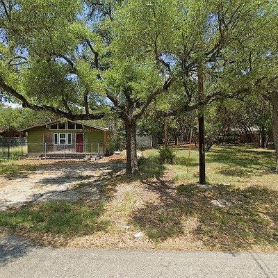 1895 Lakeview Dr, Canyon Lake, TX 78133