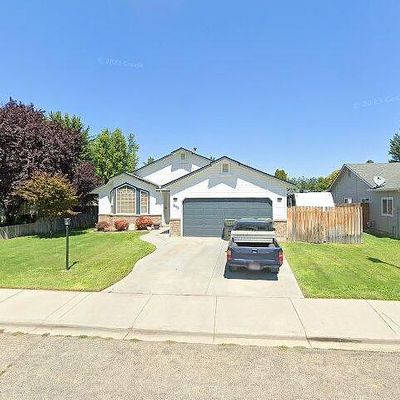 1896 E Challis Dr, Meridian, ID 83646