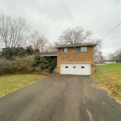 227 Alameda Rd, Butler, PA 16001