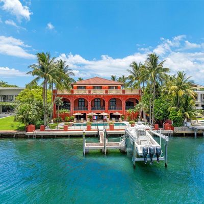 230 Harbor Dr, Key Biscayne, FL 33149