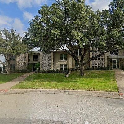 2303 Ridgmar Plz, Fort Worth, TX 76116