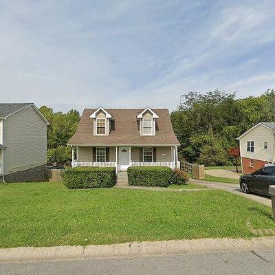 231 Senator Dr, Clarksville, TN 37042