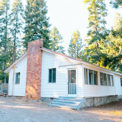 23142 Birch St, Klamath Falls, OR 97601