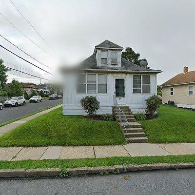 232 E High St, Hellertown, PA 18055