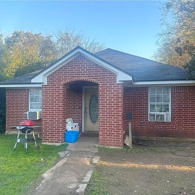 2326 Reuter Ave, Waco, TX 76708