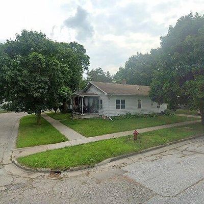 233 Ellis St, Caro, MI 48723