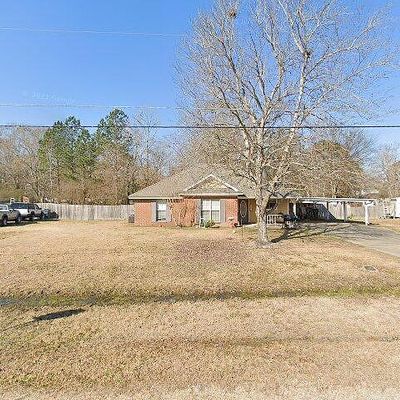 233 Pecan Cir, Millbrook, AL 36054