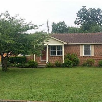 2342 Willow Dr, Murfreesboro, TN 37127