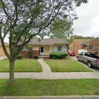 23501 Wildwood St, Oak Park, MI 48237