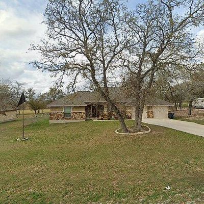 237 Great Oaks Blvd, La Vernia, TX 78121