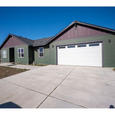 23775 Dodds Rd, Bend, OR 97701