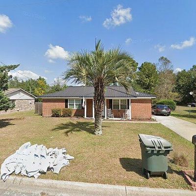 238 Deerwood Dr, Hinesville, GA 31313